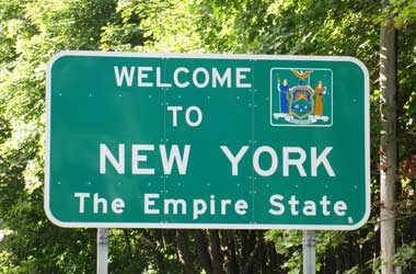 Online Poker Bill In NYC Moves One Step Forward