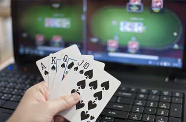 Poker Training Websites Worth Trying Before Competing Online